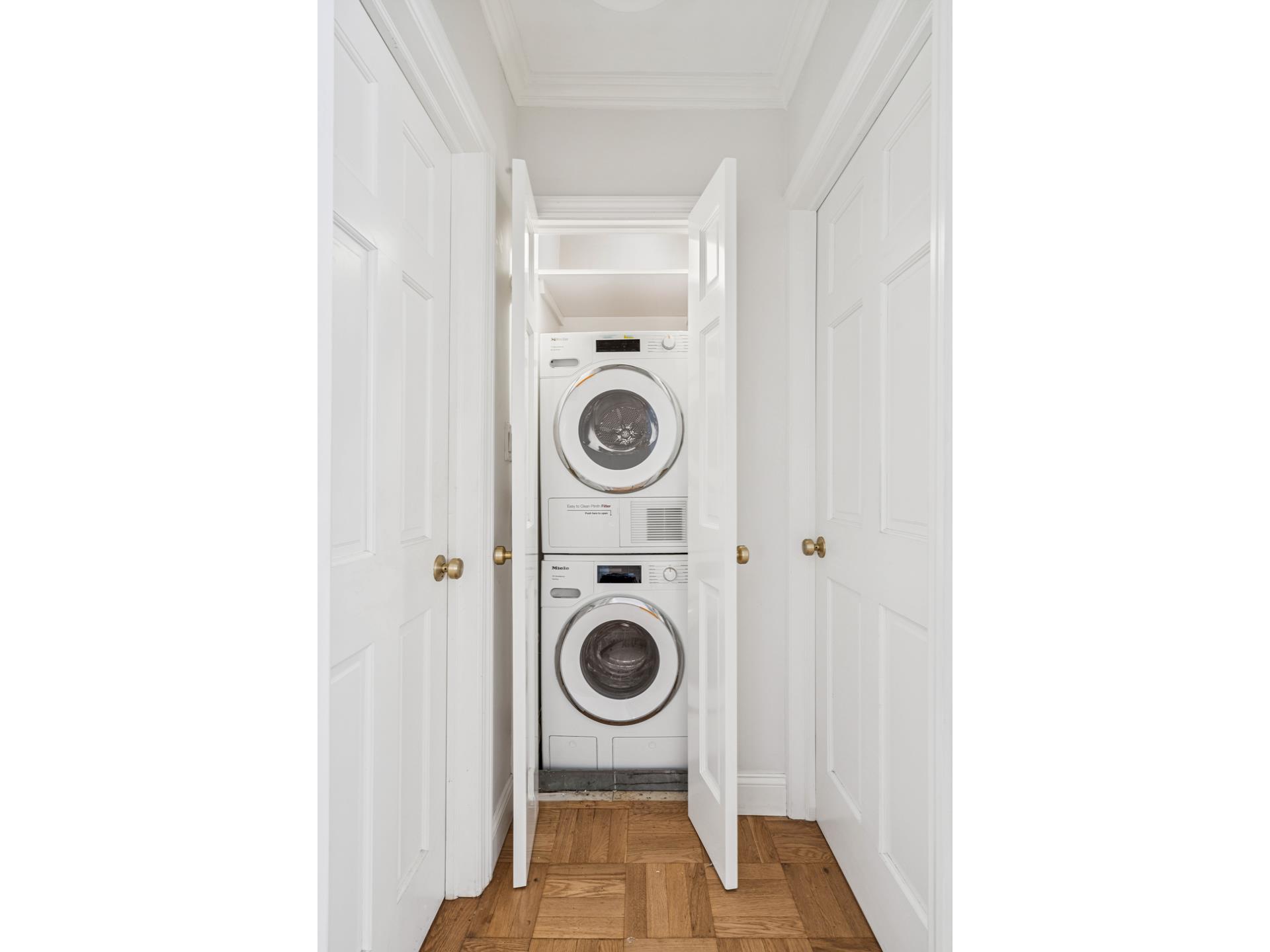 #9 photo, 136 E 56TH Street, マンハッタン Midtown East , NY 10022