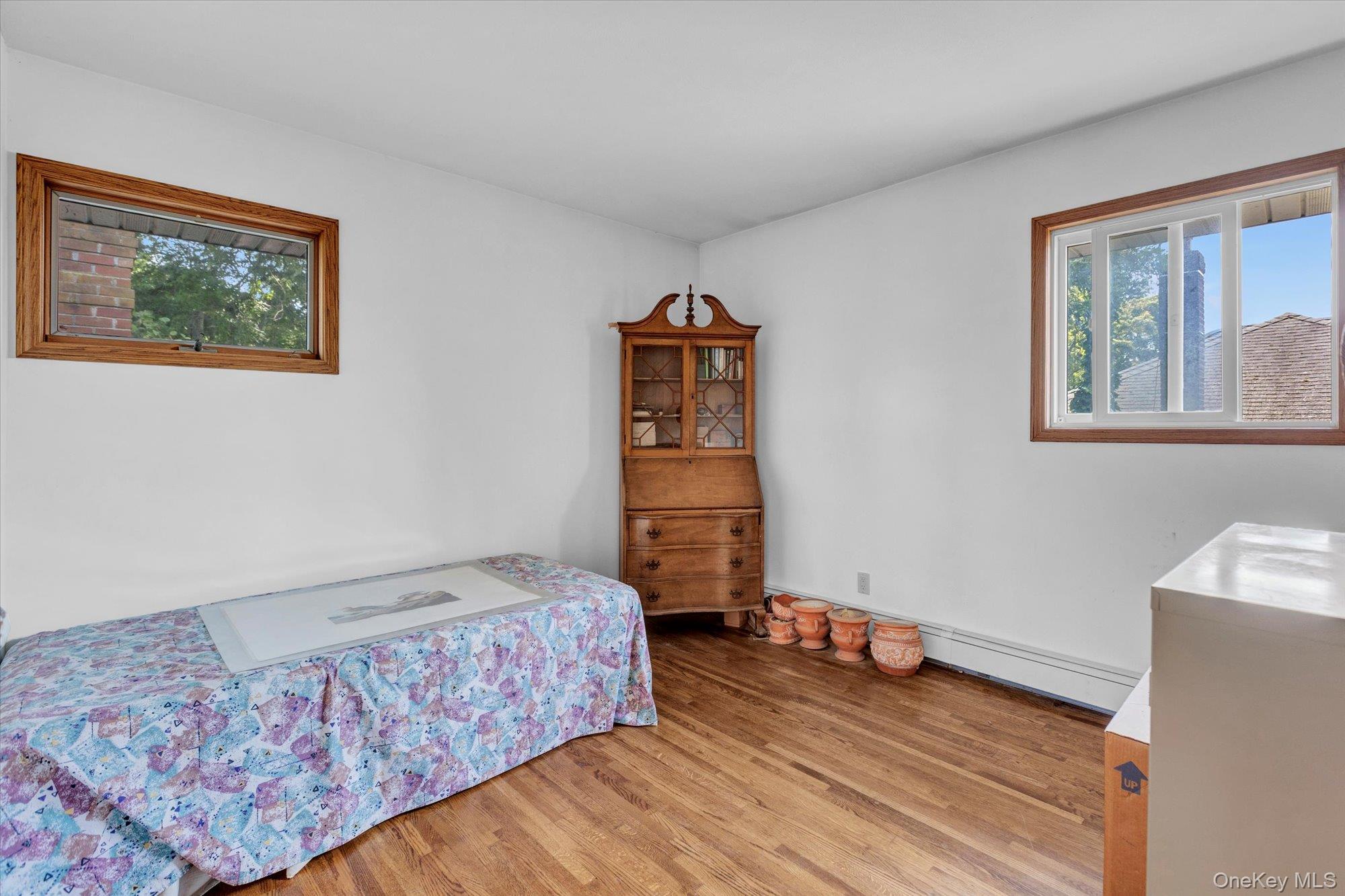 #17 photo, 19 Clearland Road, Syosset , NY 11791