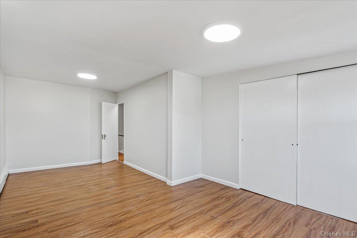 #14 photo, 3337 204th Street, Bayside , NY 11361