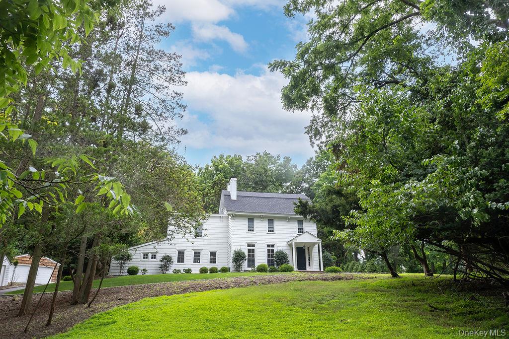 #1 photo, 592 Landing Avenue, サフォーク郡 Smithtown , NY 11787