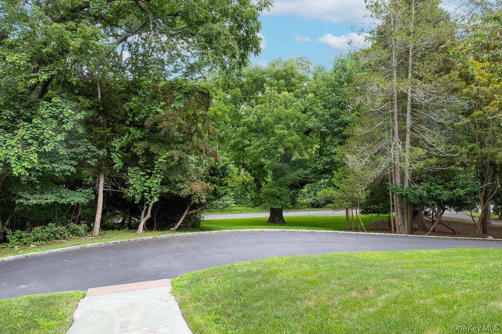 #5 photo, 592 Landing Avenue, サフォーク郡 Smithtown , NY 11787