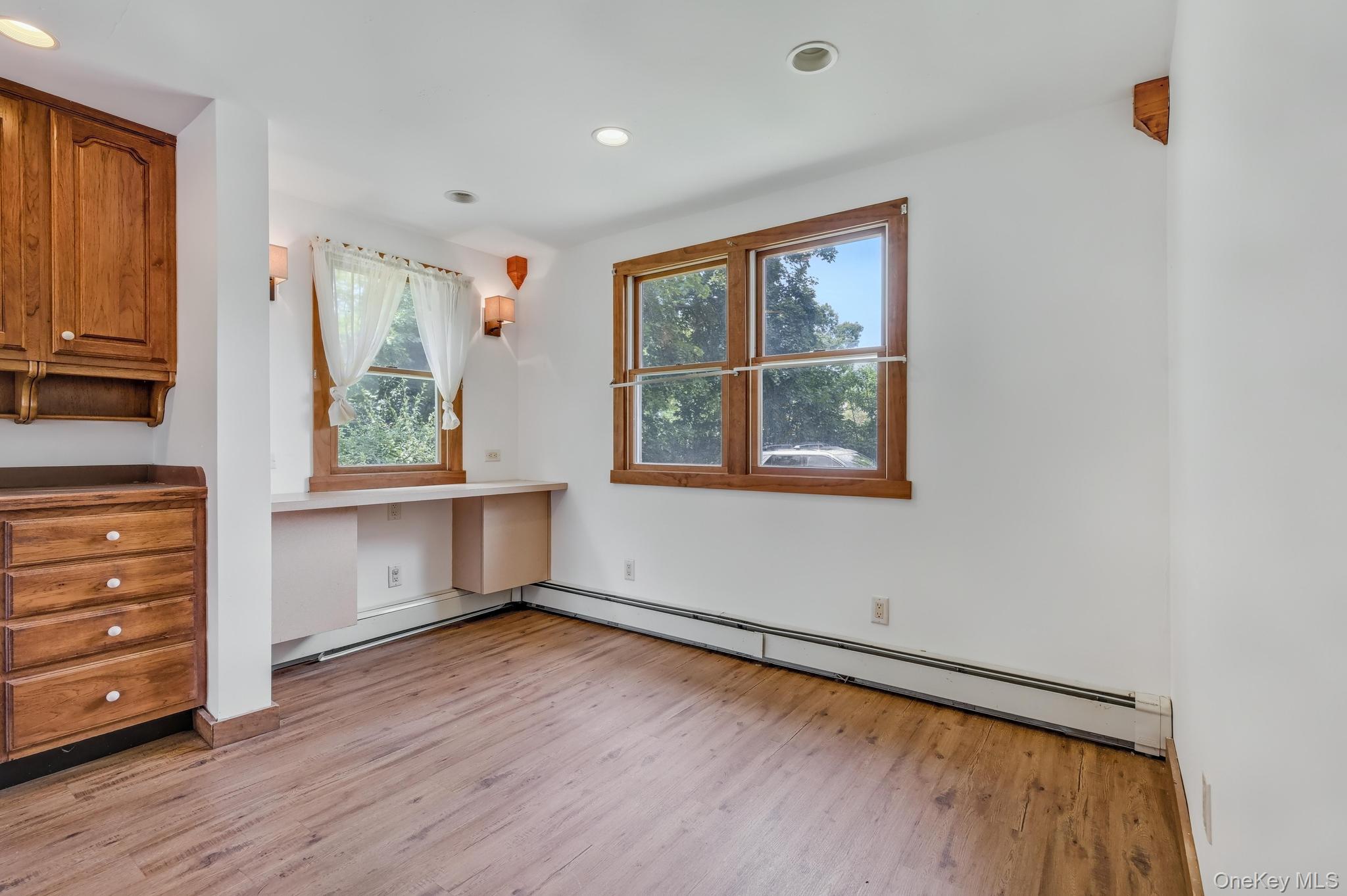 #12 photo, 11 Rhoda Avenue, サフォーク郡 Smithtown , NY 11787