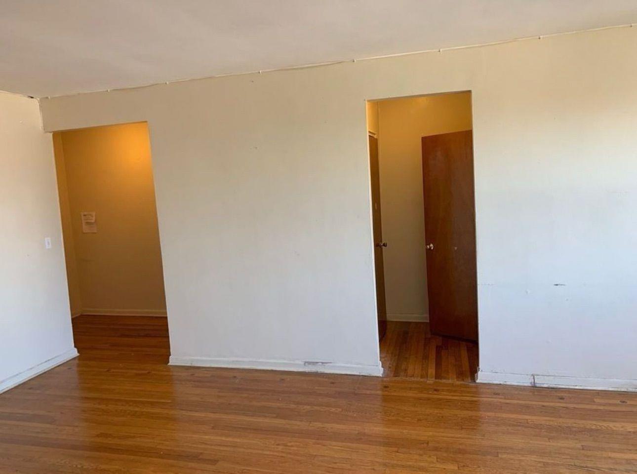 #2 photo, 98-76 Queens Boulevard, クイーンズ区 Rego Park , NY 11374