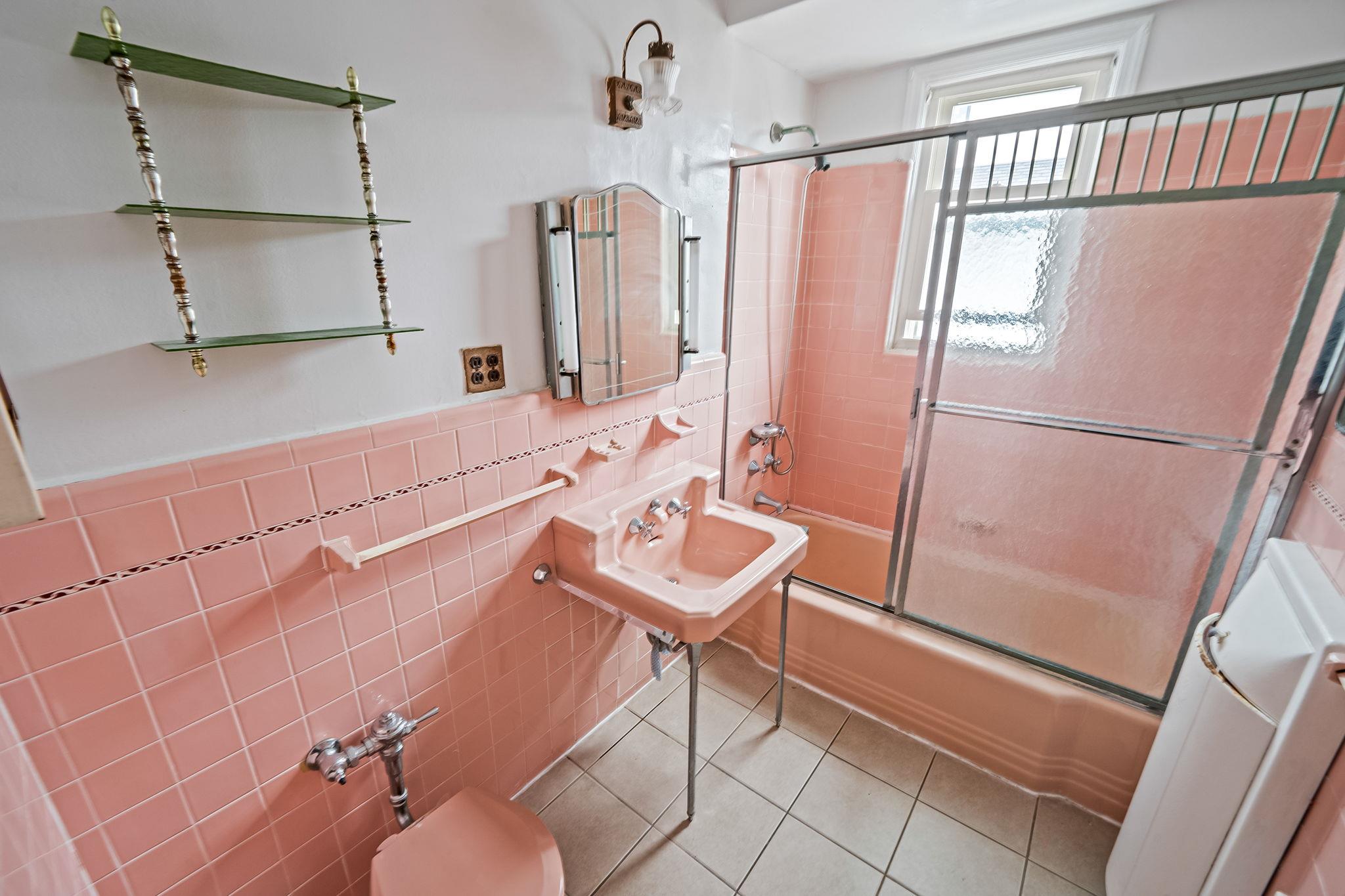 #18 photo, 261 Beach 141st Street, Belle Harbor , NY 11694