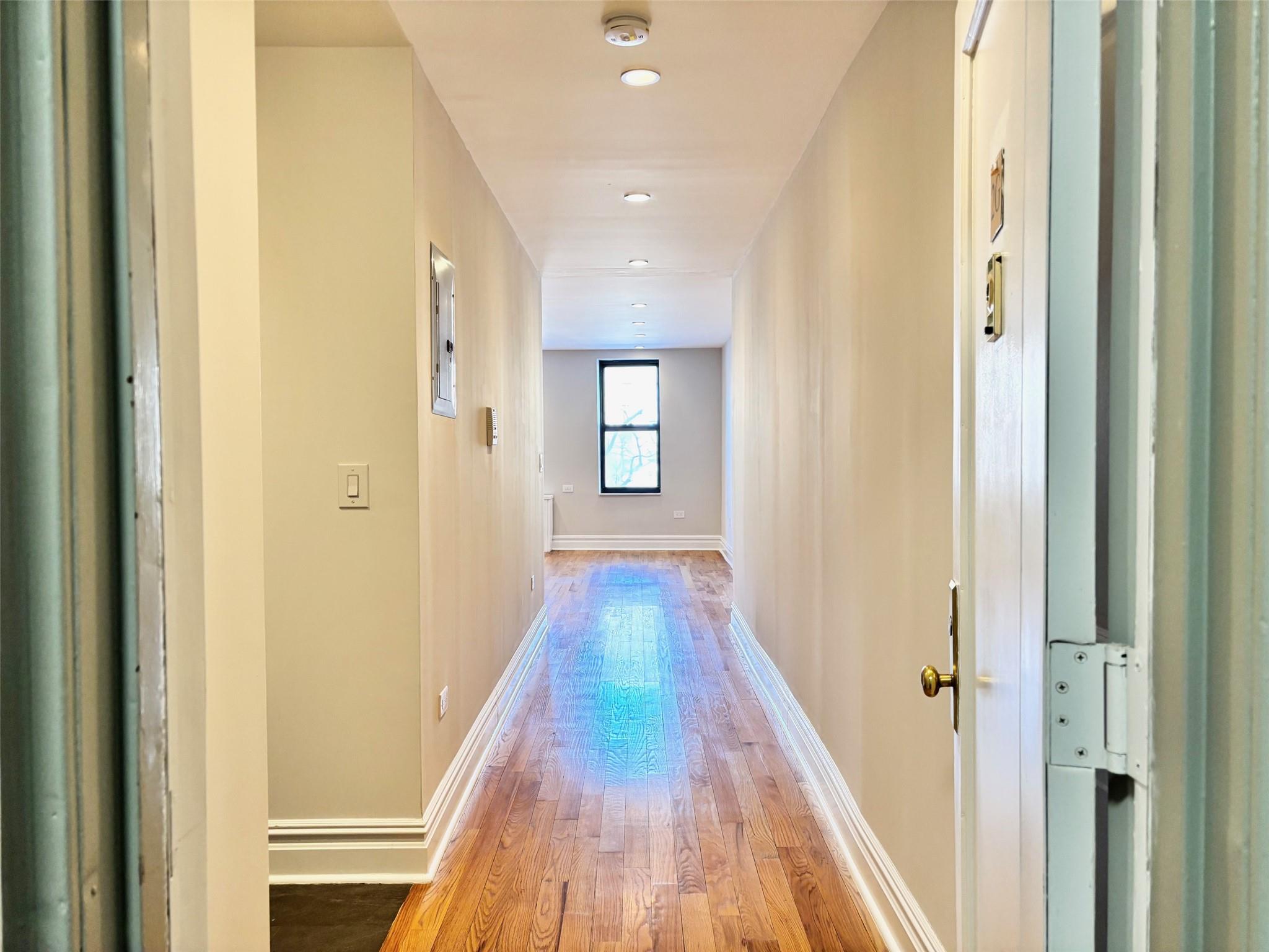 #1 photo, 10920 Queens Boulevard, 皇后區 森林小丘 Forest Hills , NY 11375
