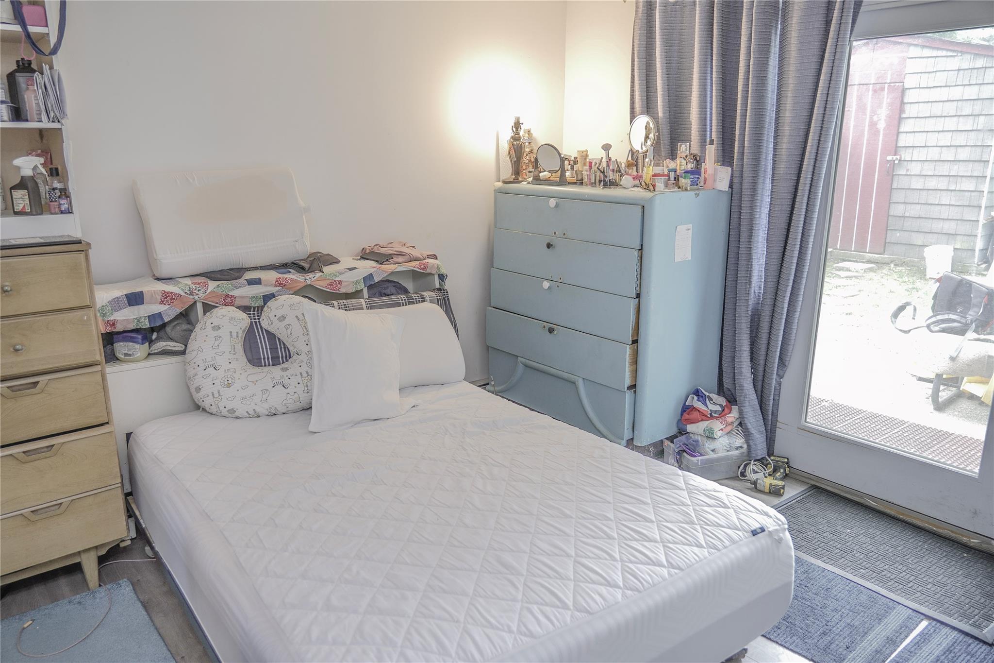 #9 photo, 172 Hampton Avenue, Mastic , NY 11950