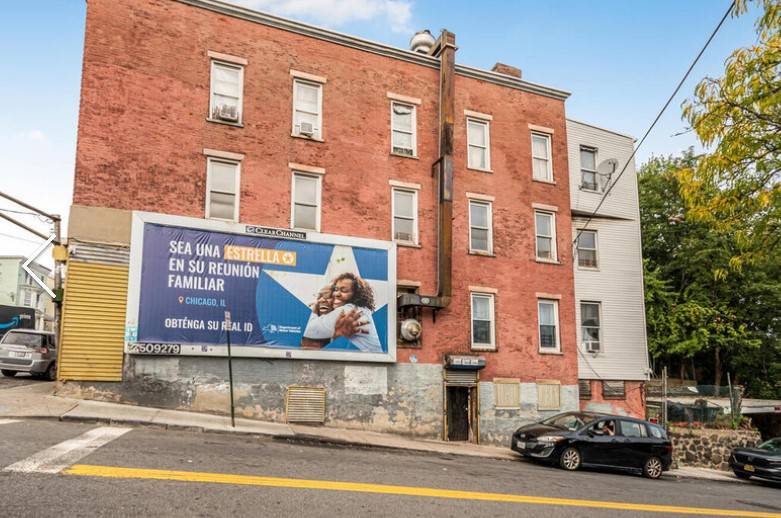 #2 photo, 156 Palisade Avenue, Yonkers , NY 10701