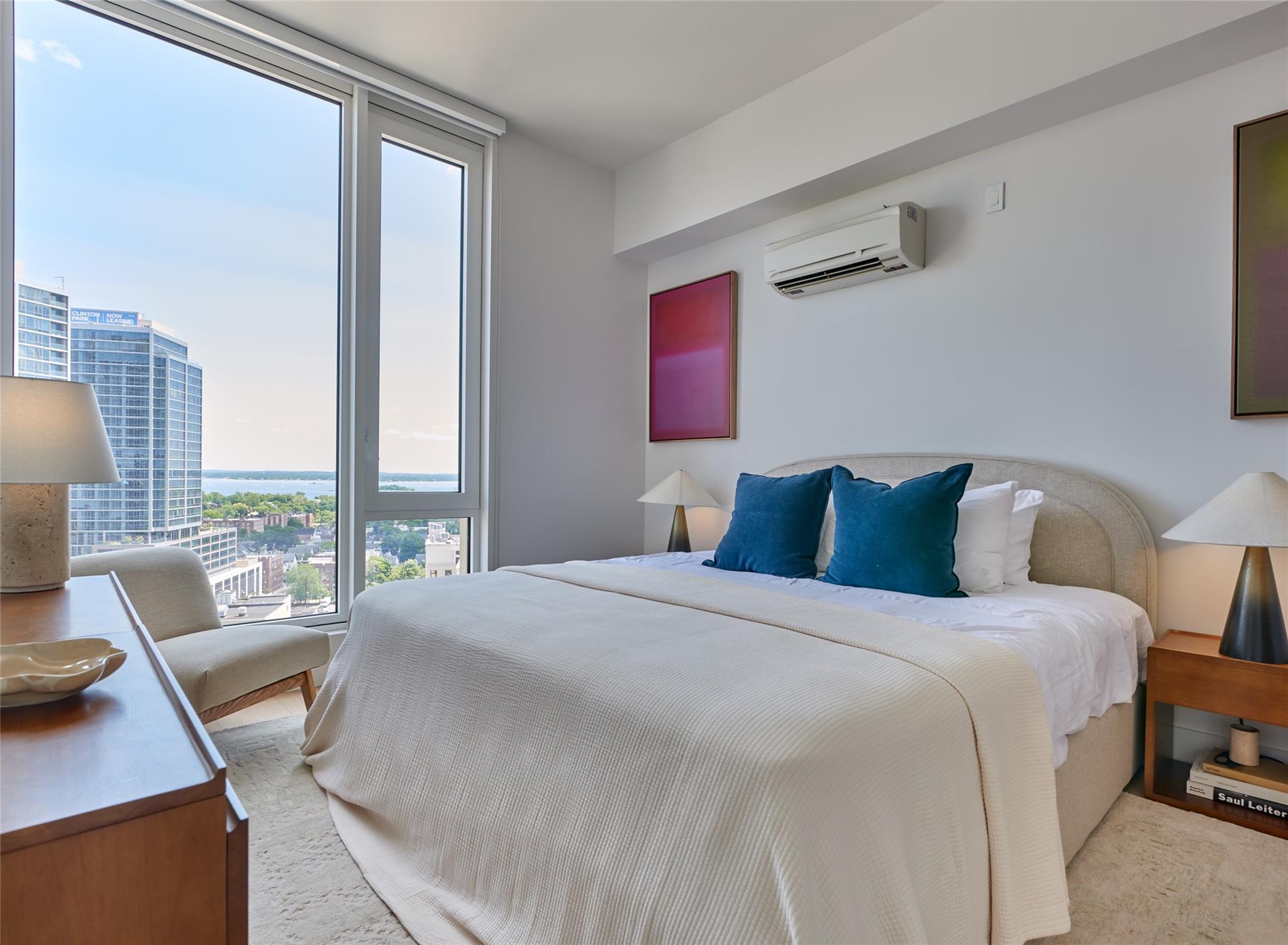 #5 photo, 33 Westchester Place, New Rochelle , NY 10801