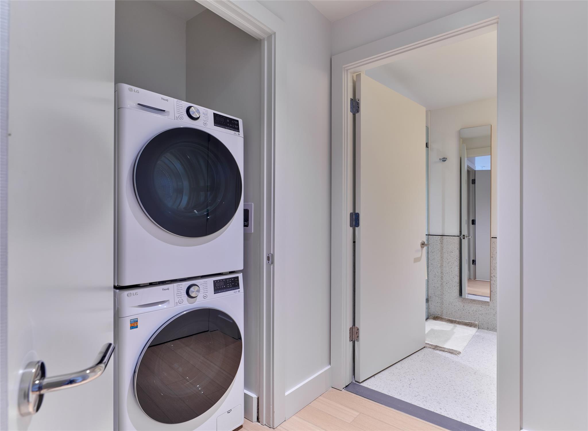 #7 photo, 33 Westchester Place, New Rochelle , NY 10801