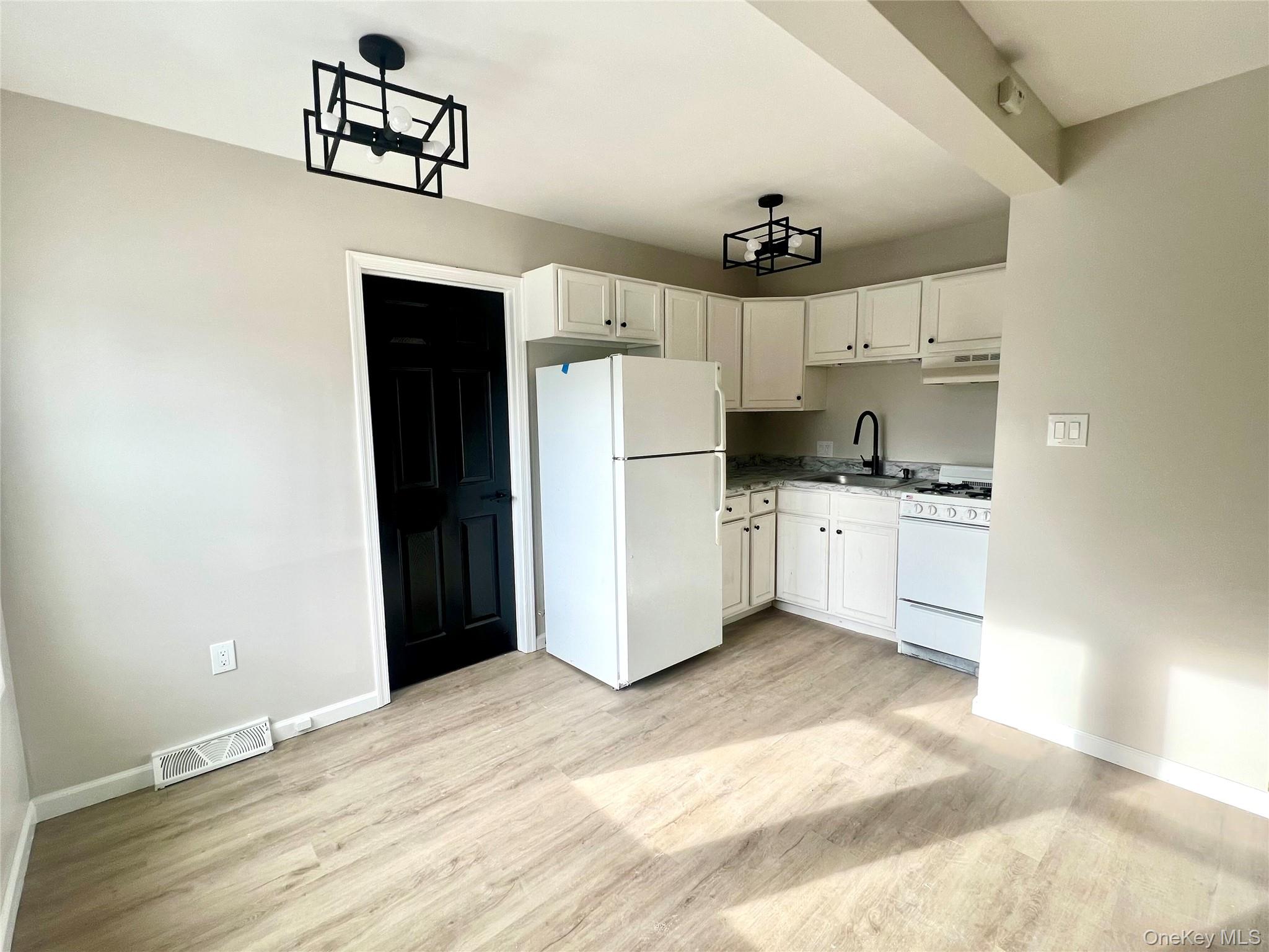 #1 photo, 60 Church Street, Port Jervis , NY 12771