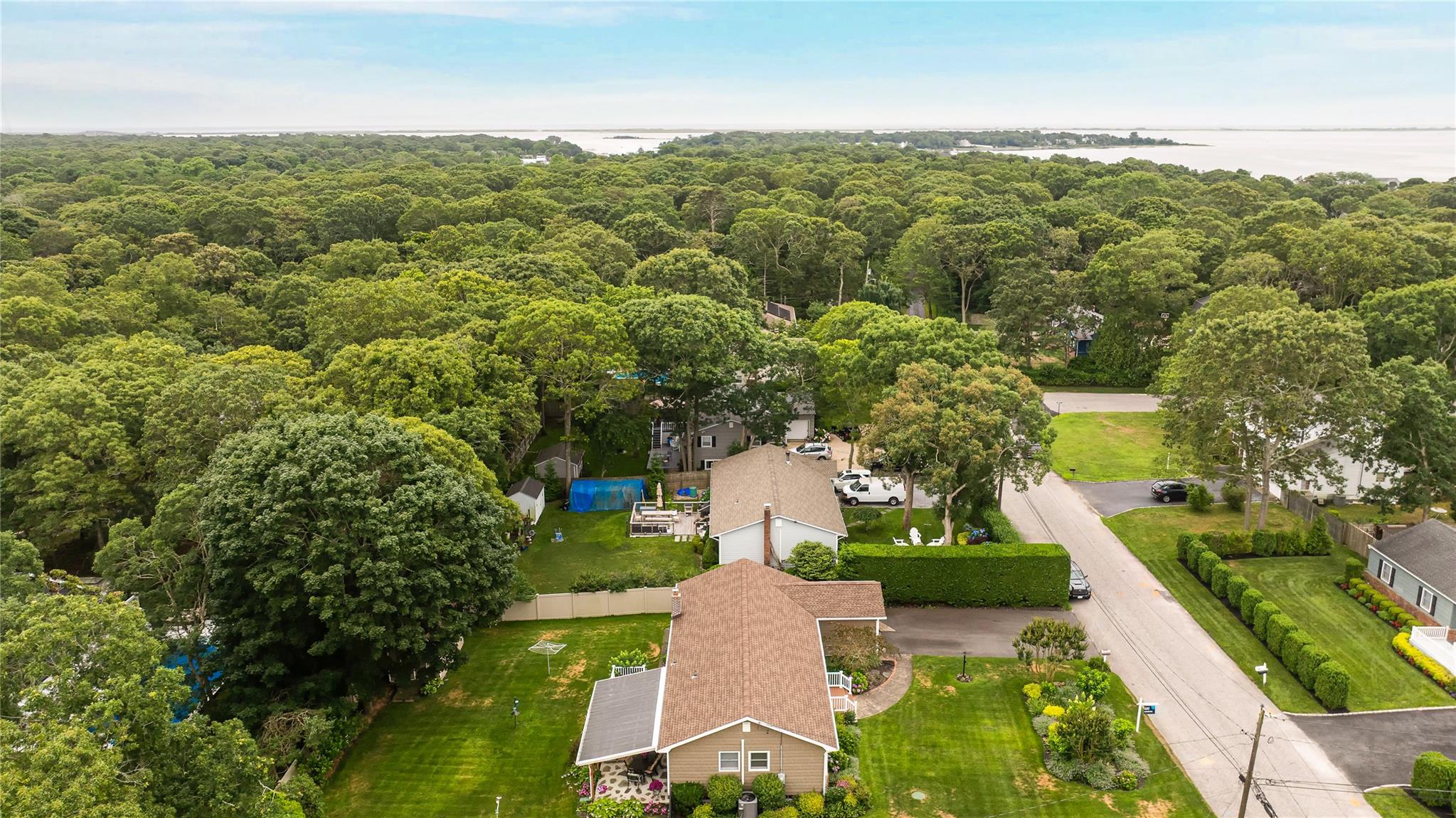 #14 photo, 7 Russell Road, 東長島 汉普顿 Hampton Bays , NY 11946