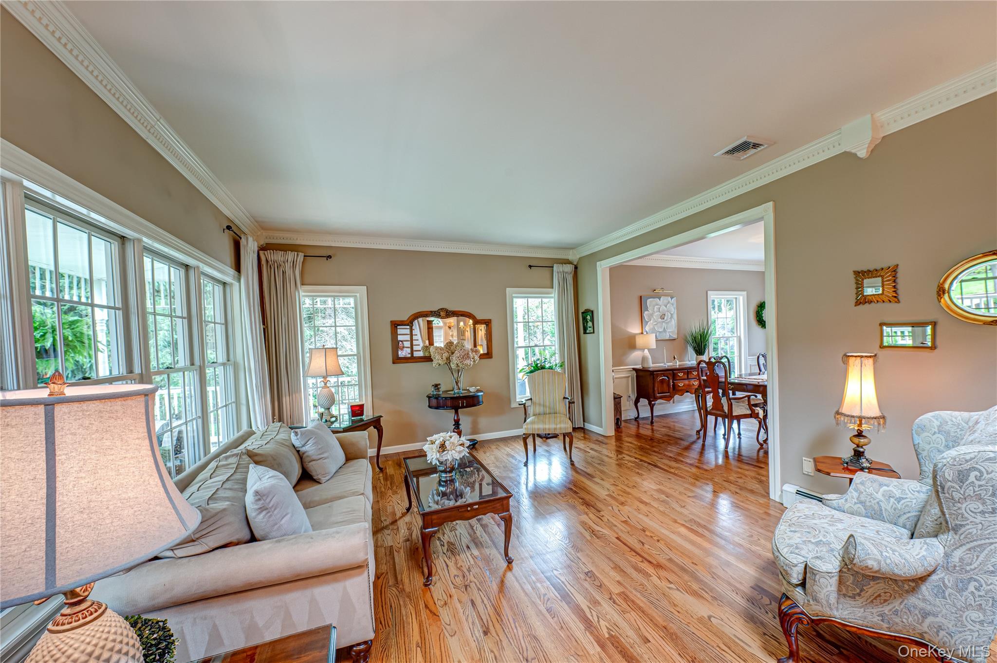 #5 photo, 22 Hillside Avenue, Saint James , NY 11780