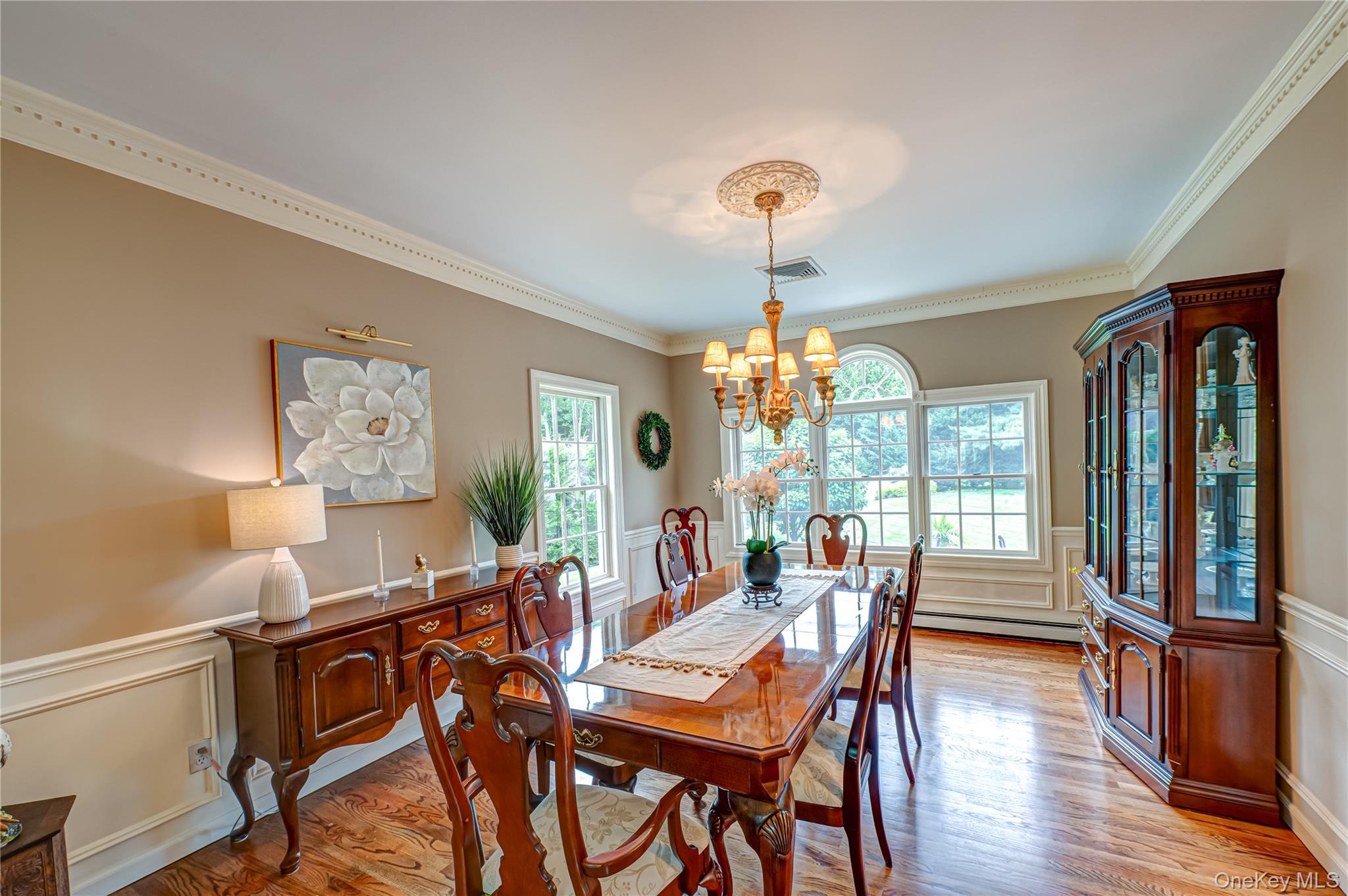 #6 photo, 22 Hillside Avenue, Saint James , NY 11780