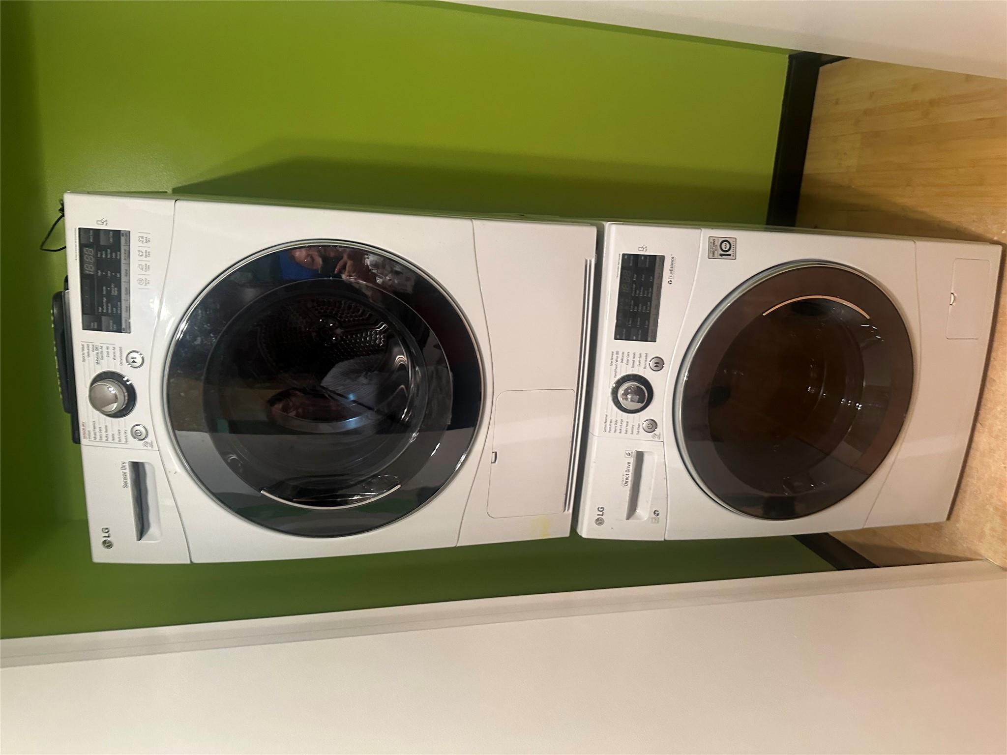 #8 photo, 112-02 Northern Boulevard, クイーンズ区 Corona , NY 11368