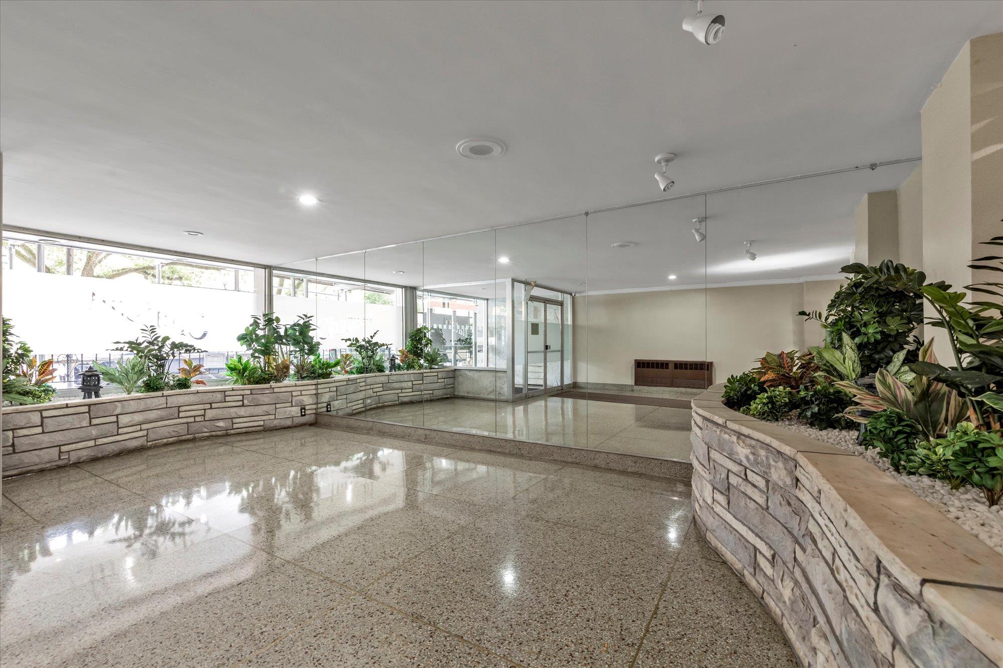 #3 photo, 39-76 57 Street, クイーンズ区 Woodside , NY 11377