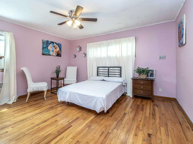 #16 photo, 779 Summer Avenue, Uniondale , NY 11553