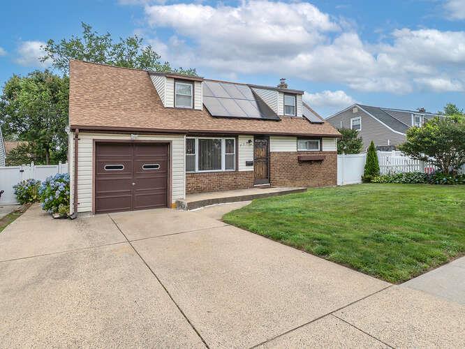 #2 photo, 779 Summer Avenue, Uniondale , NY 11553