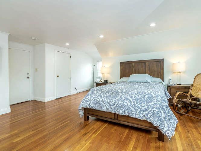 #20 photo, 779 Summer Avenue, Uniondale , NY 11553