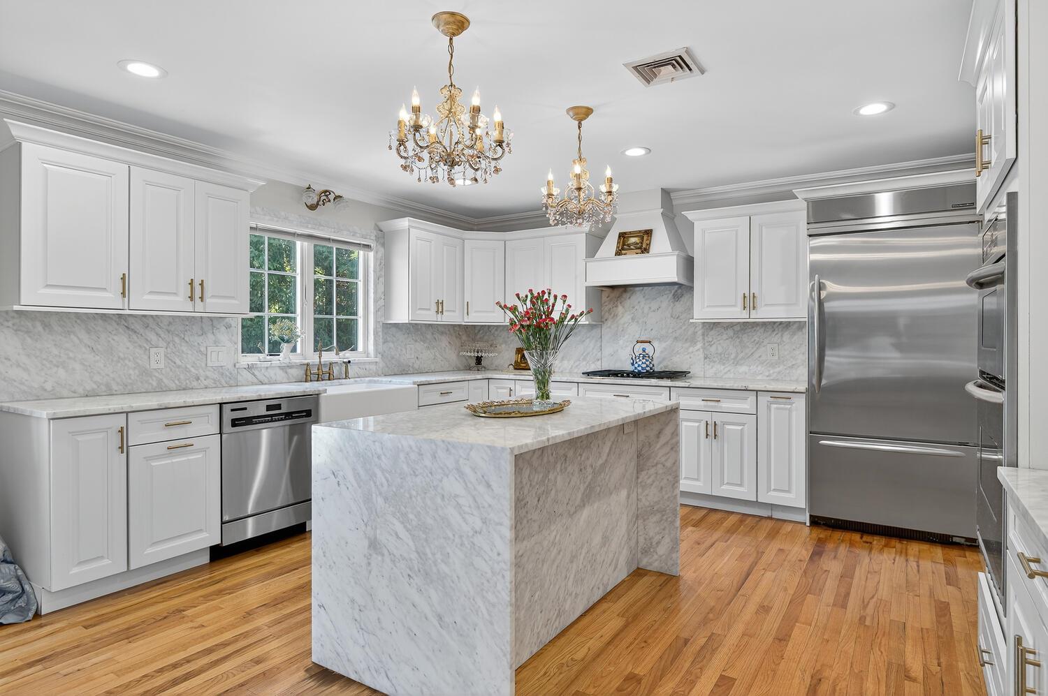 #11 photo, 2 Gail Terrace, ナッソー郡 Glen Cove , NY 11542