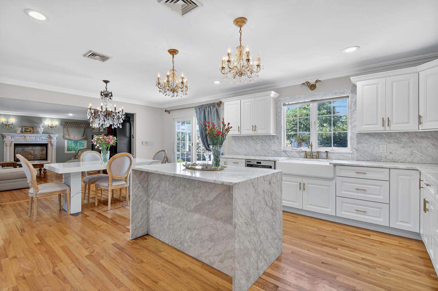 #13 photo, 2 Gail Terrace, ナッソー郡 Glen Cove , NY 11542