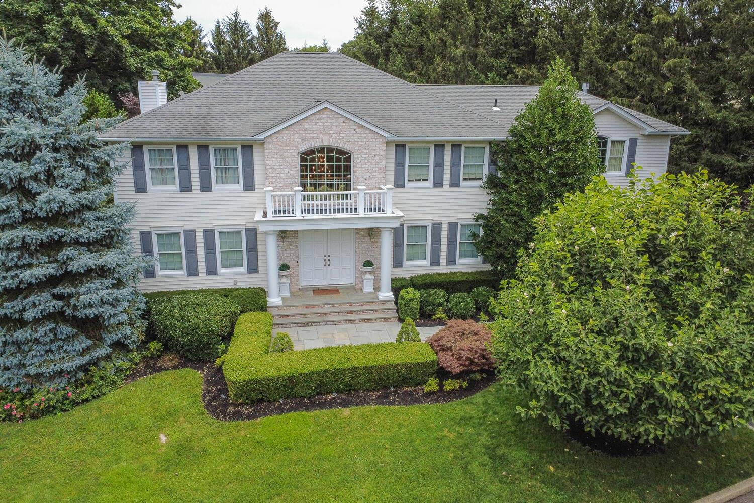 #2 photo, 2 Gail Terrace, ナッソー郡 Glen Cove , NY 11542