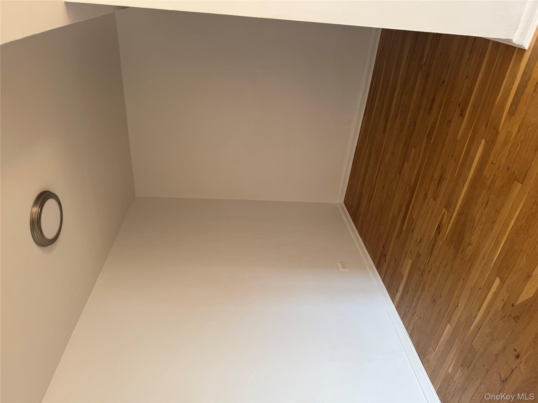 #3 photo, 6550 Wetherole Street, クイーンズ区 Rego Park , NY 11374