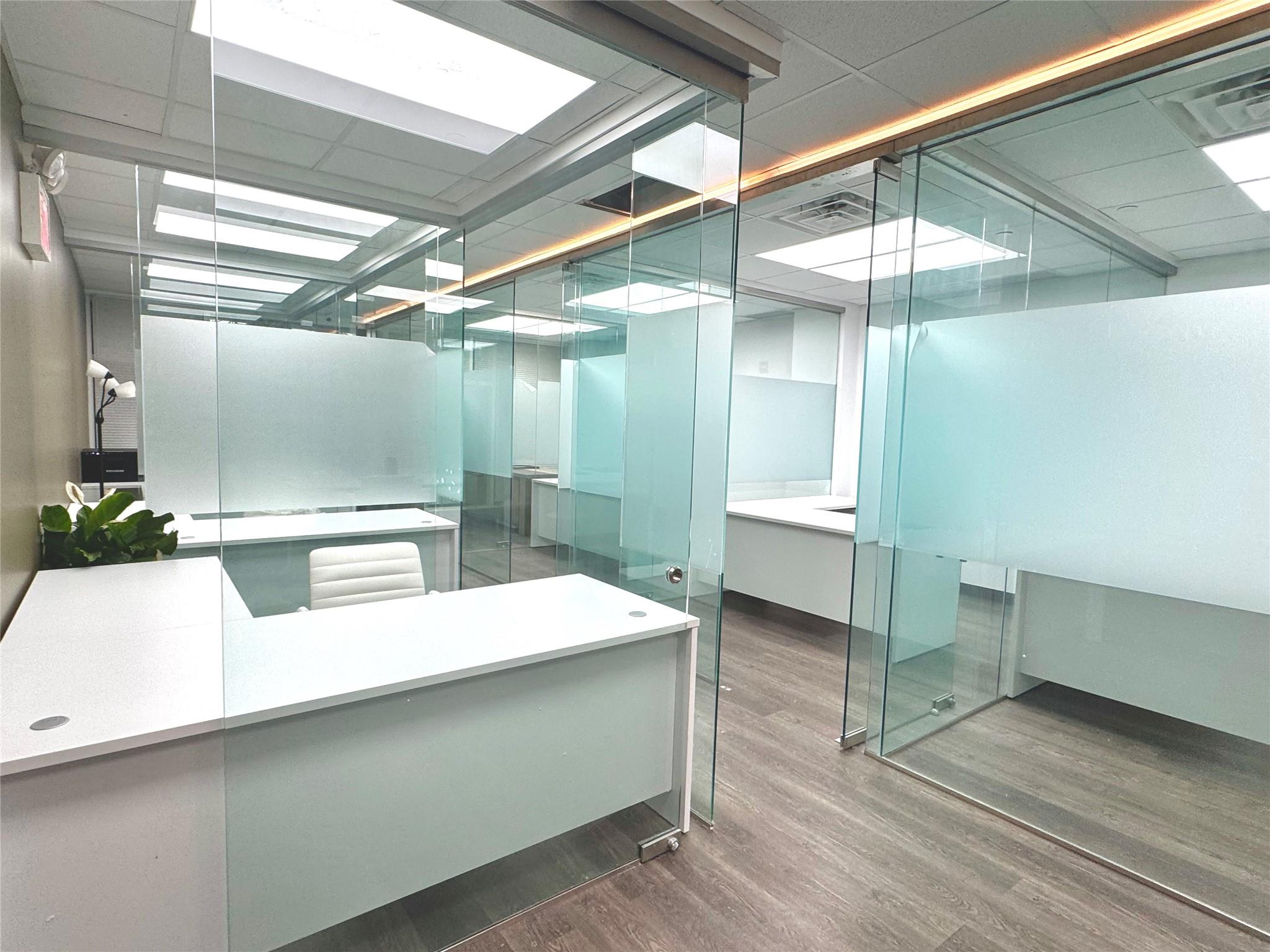 #11 photo, 136-68 Roosevelt Avenue, クイーンズ区 Flushing , NY 11354