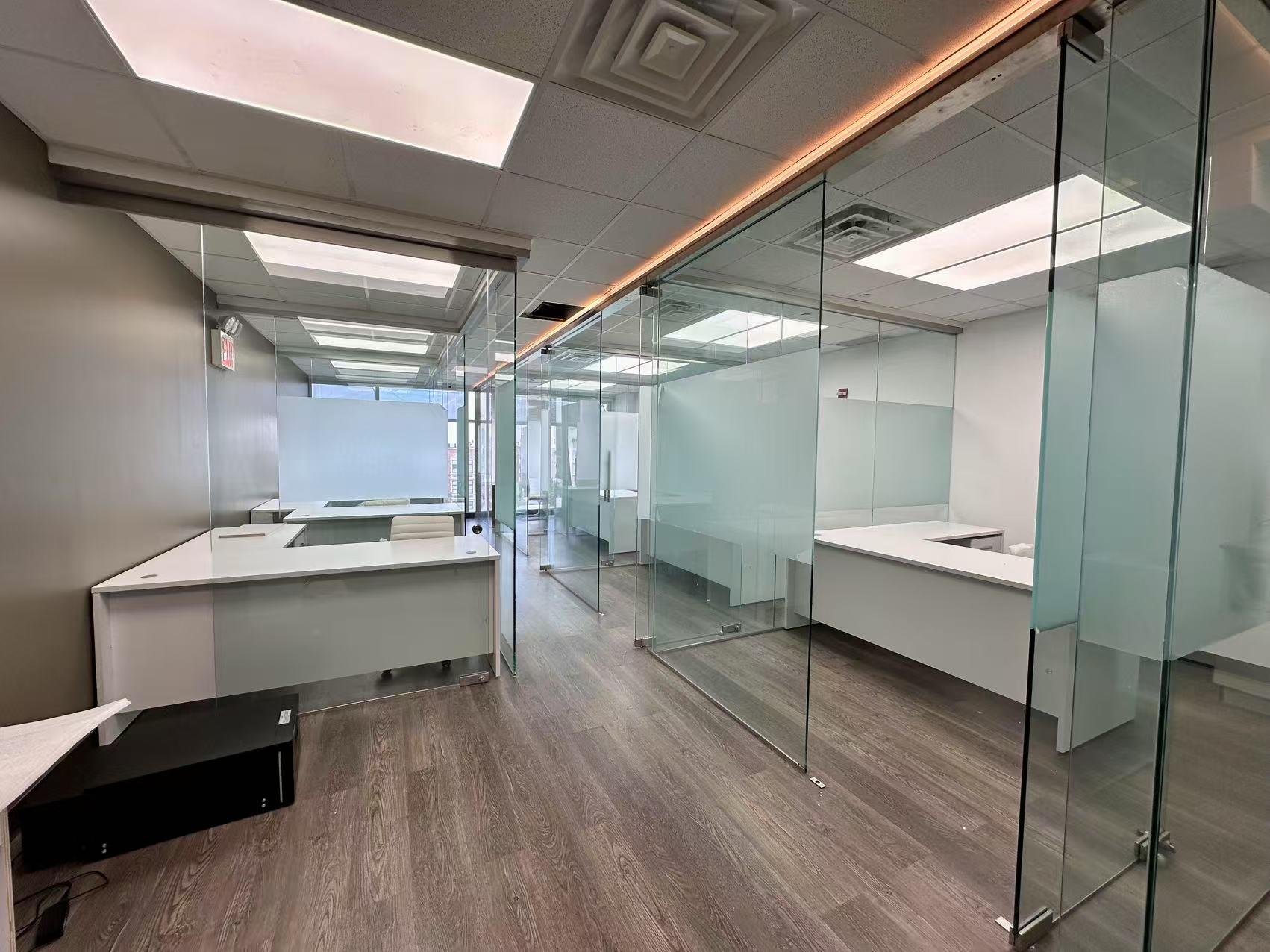 #6 photo, 136-68 Roosevelt Avenue, クイーンズ区 Flushing , NY 11354