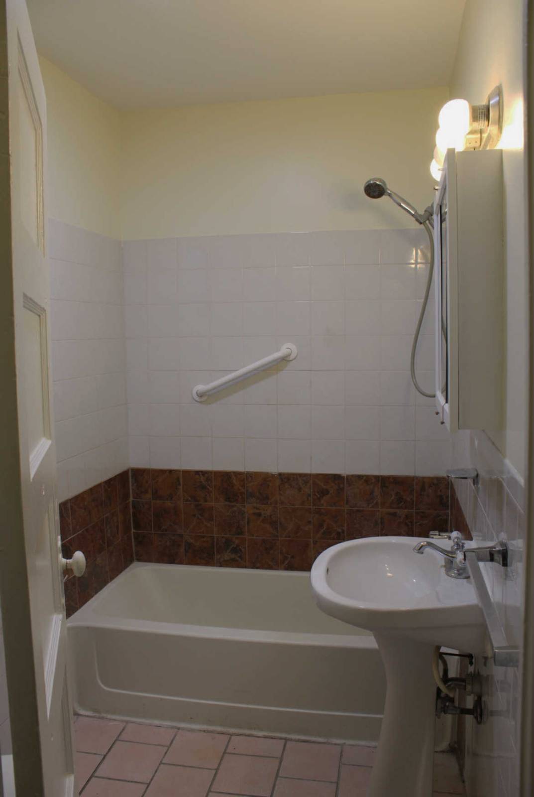 #5 photo, 300 Budd Rd-Cottage, #Cottage, Woodbourne , NY 12788