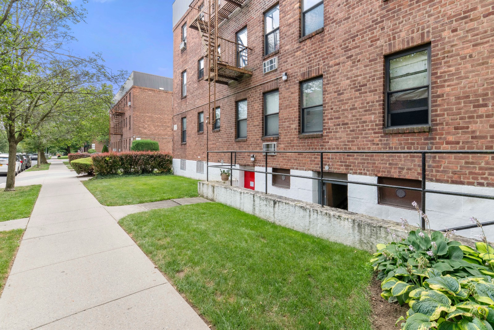 #18 photo, 215-28 47th Ave , #1A, クイーンズ区 Bayside , NY 11361