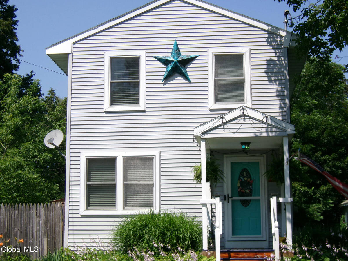 #1 photo, 418 Glen Avenue, 紐約州 Scotia , NY 12302
