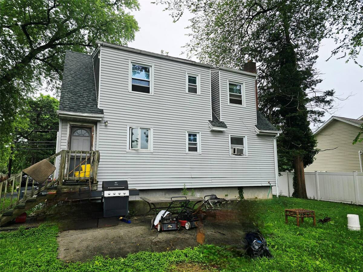 #1 photo, 1758 Manatuck Boulevard, 東長島 海湾 Bay Shore , NY 11706