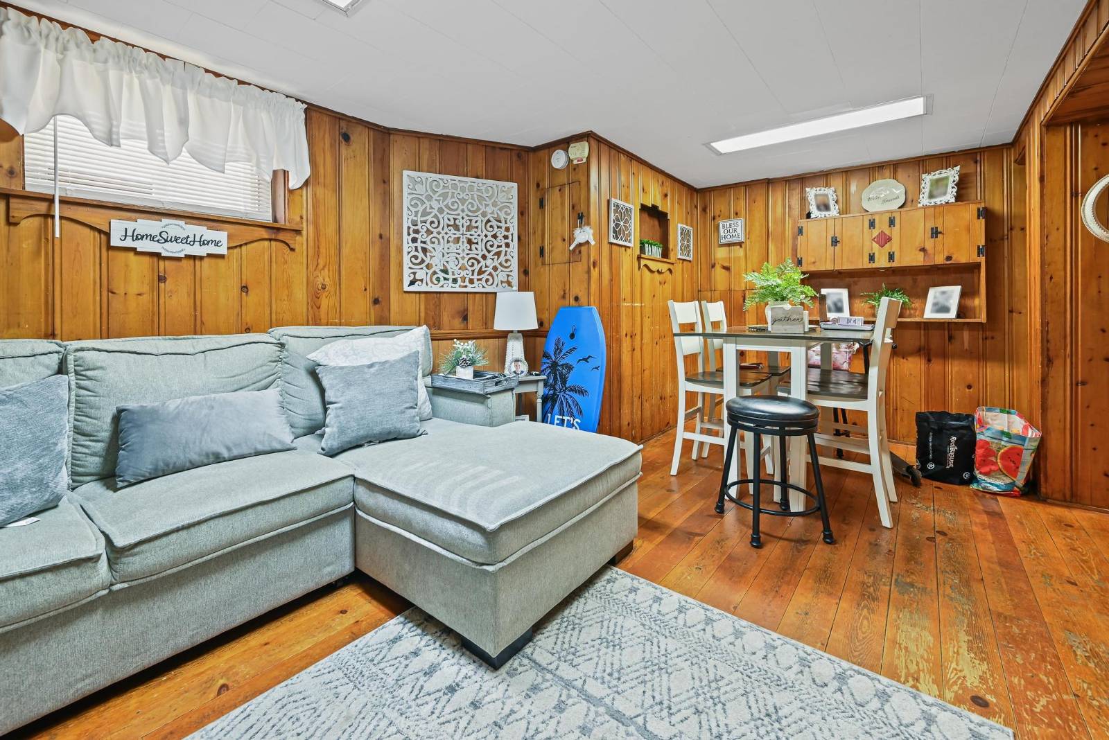 #7 photo, 1026 E 2nd St, ブルックリン区 Midwood , NY 11230