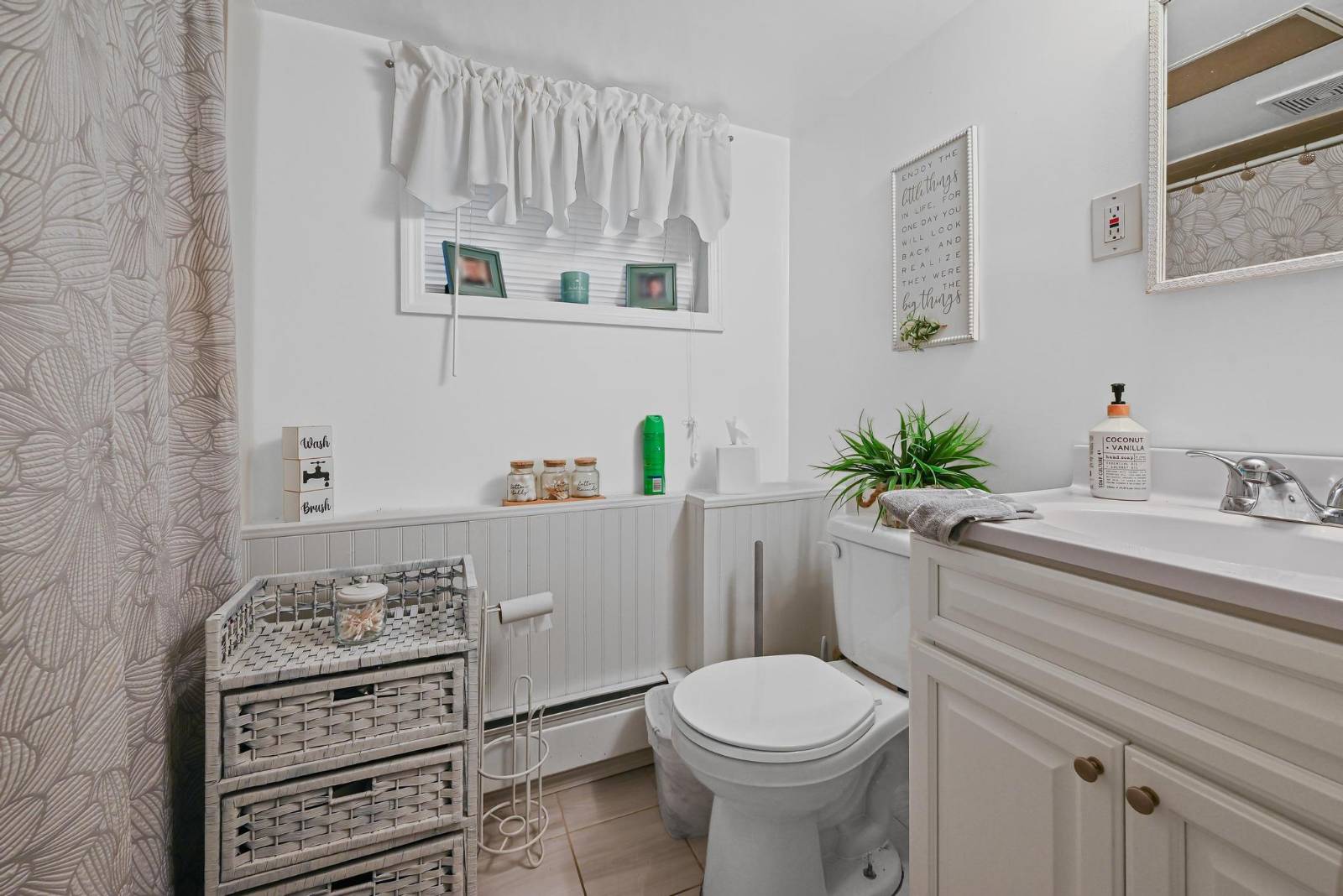 #9 photo, 1026 E 2nd St, ブルックリン区 Midwood , NY 11230