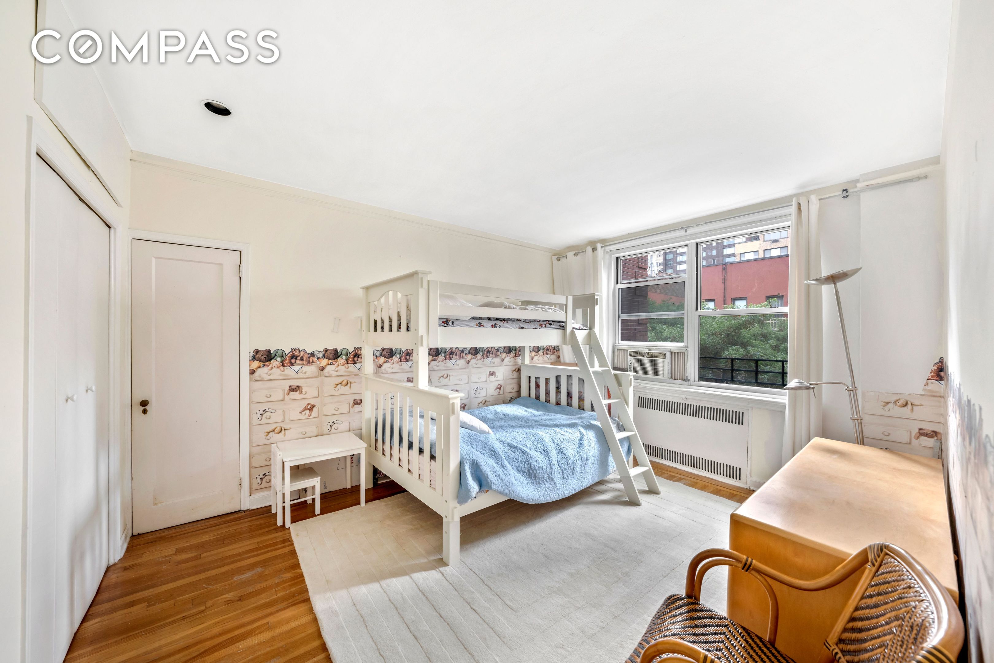 #6 photo, 310 W 55th Street, マンハッタン Hell's Kitchen , NY 10019