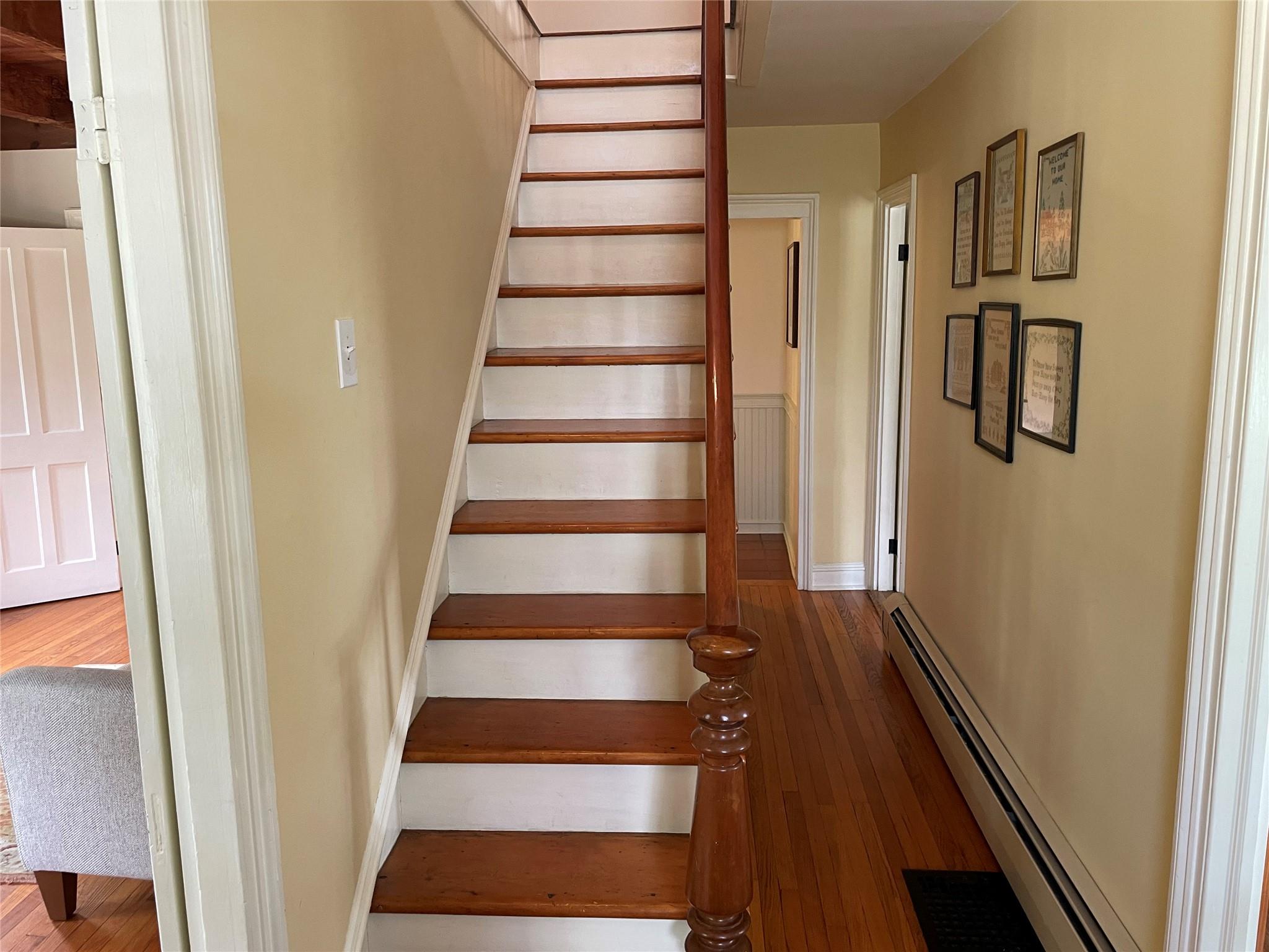 #20 photo, 101 County Route 19, Hudson , NY 12541