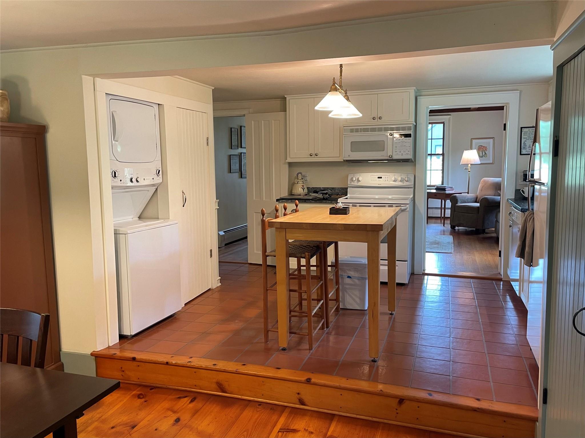 #4 photo, 101 County Route 19, Hudson , NY 12541