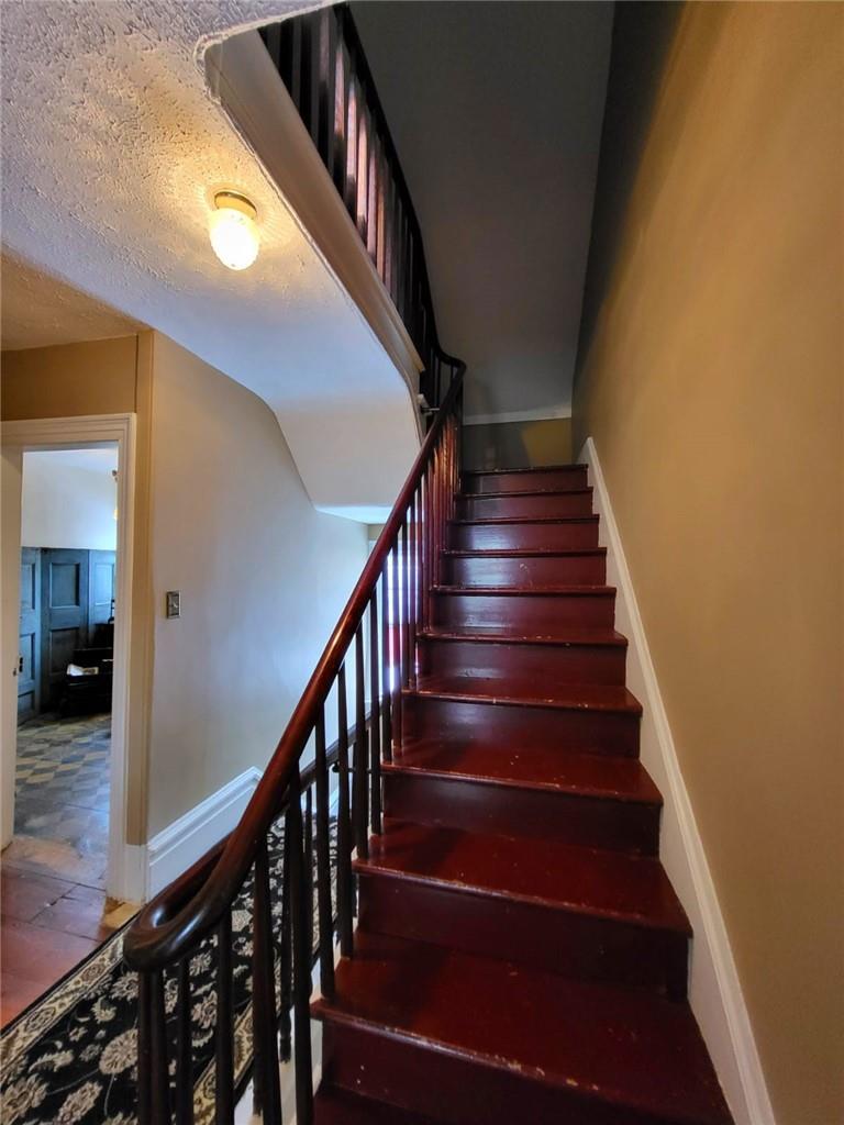 #4 photo, 126 West Street, Warwick , NY 10990