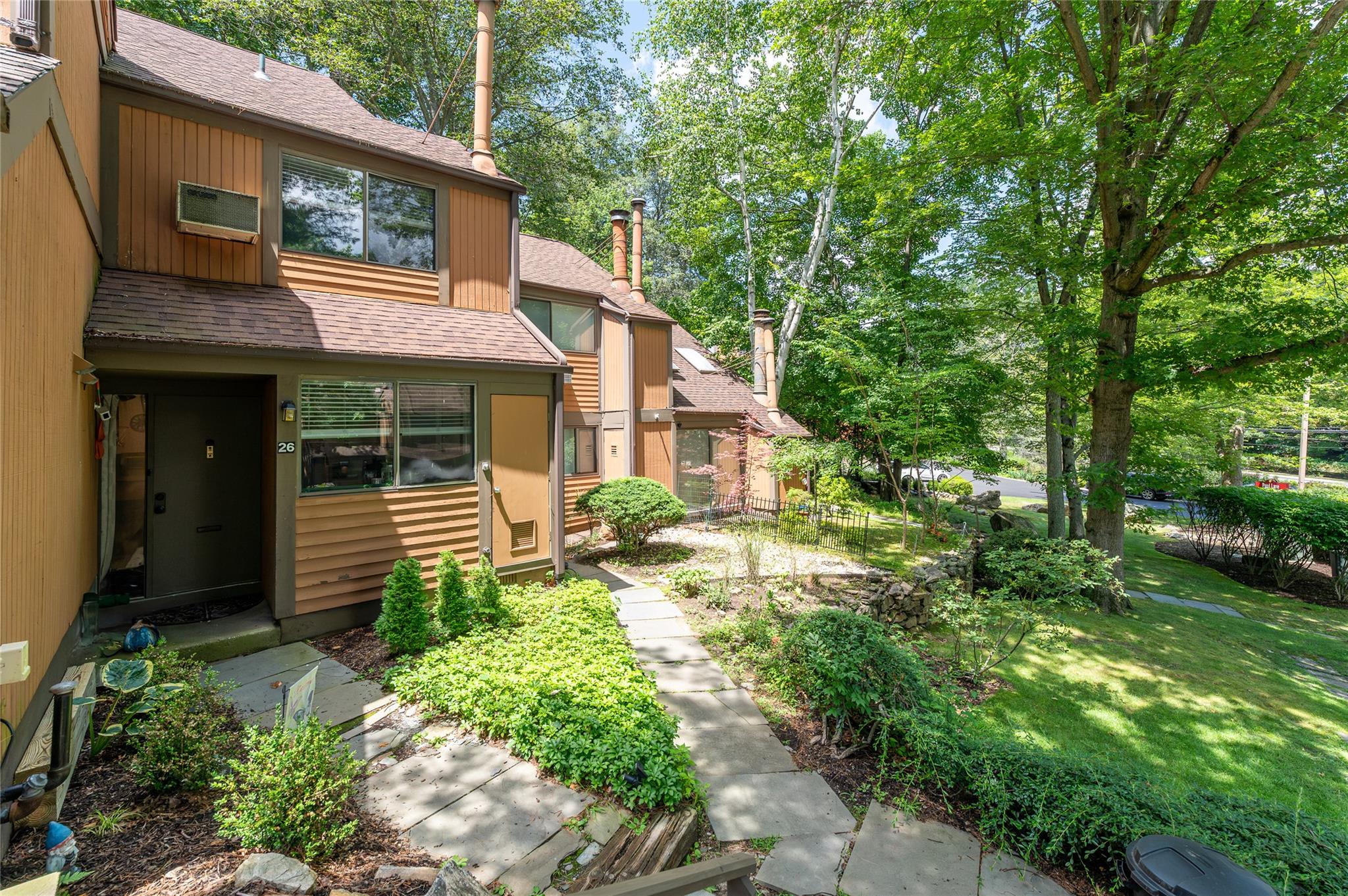 #3 photo, 26 Round Hill Road, Dobbs Ferry , NY 10522