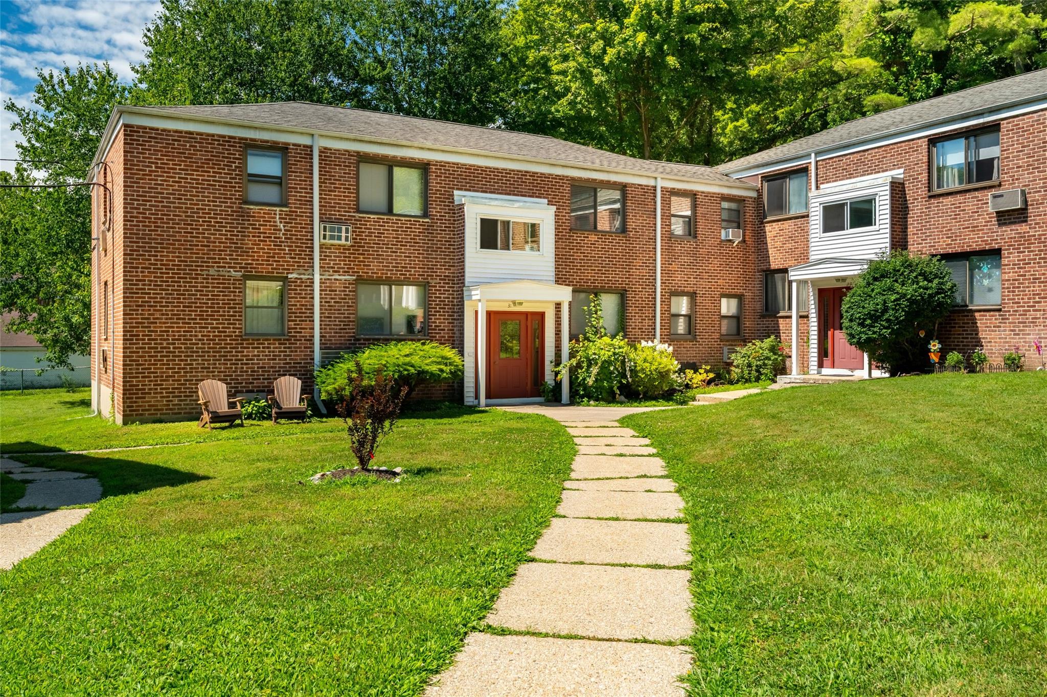 #1 photo, 31 LAWRENCE Drive, White Plains , NY 10603