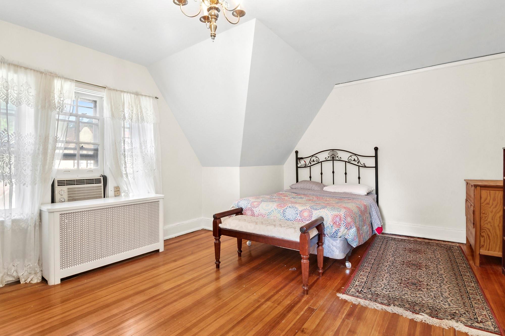 #4 photo, 54 Ingram Street, Forest Hills , NY 11375