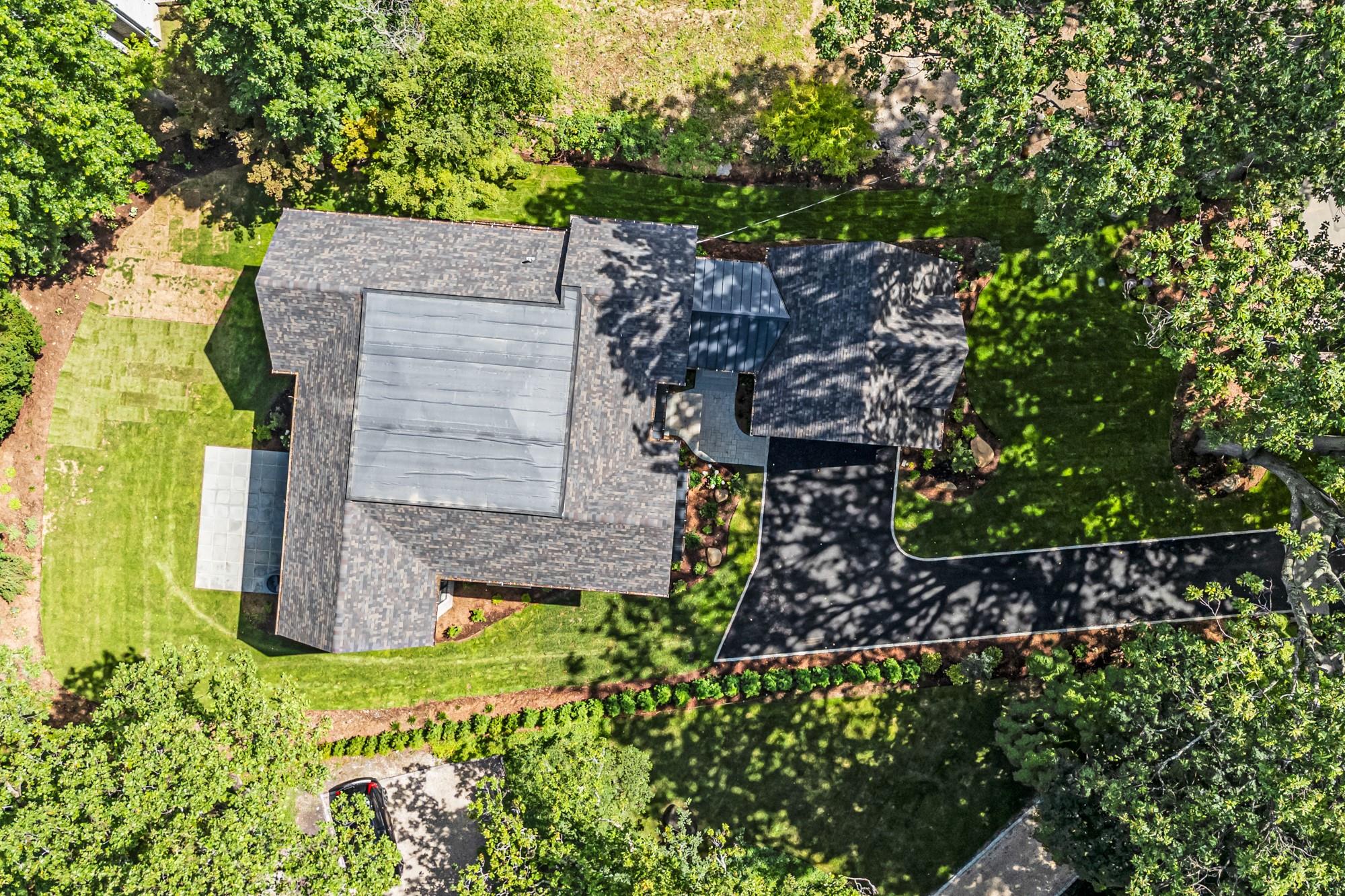 #2 photo, 199E W Shore Road, Great Neck , NY 11024