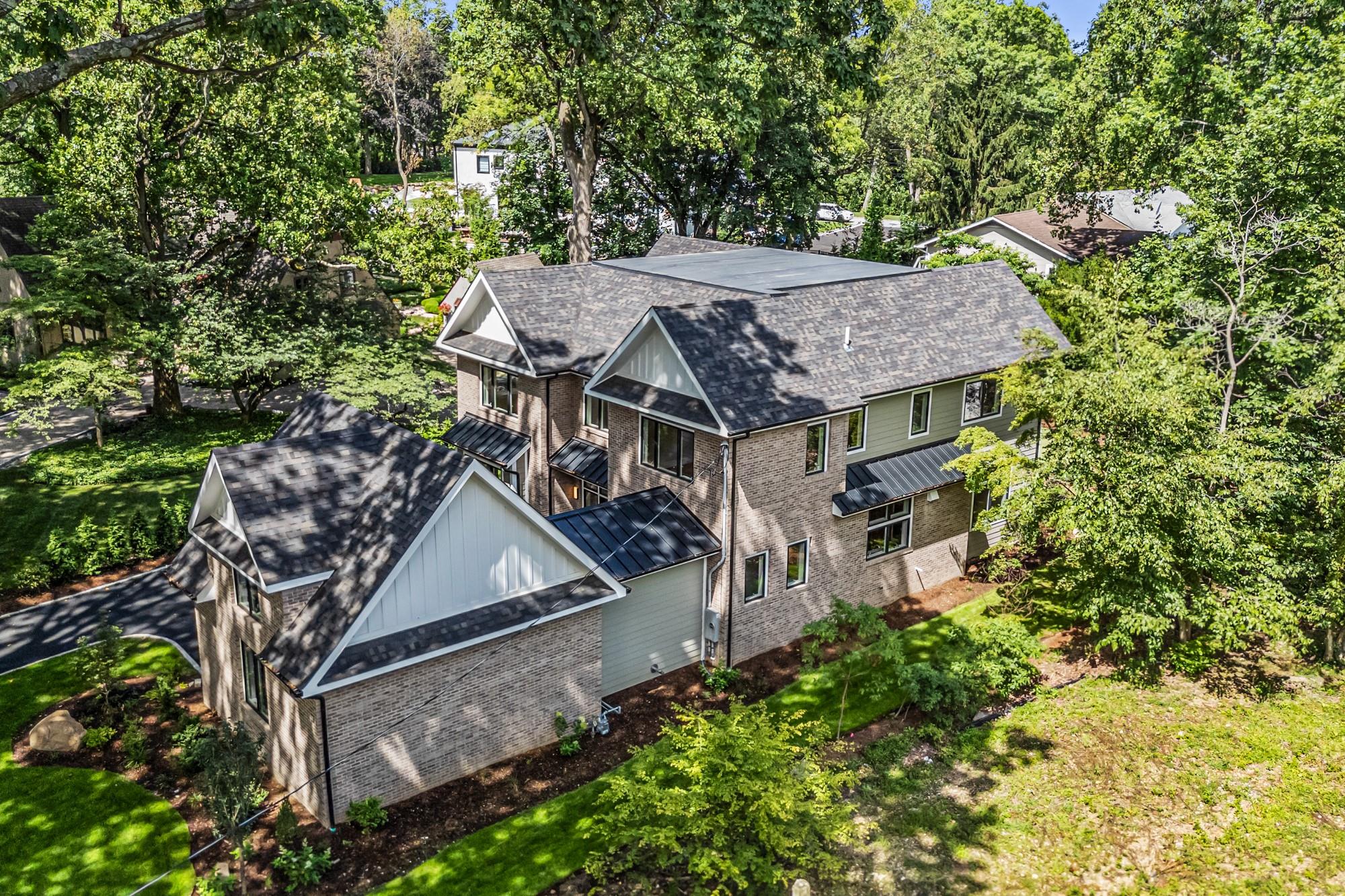 #3 photo, 199E W Shore Road, Great Neck , NY 11024