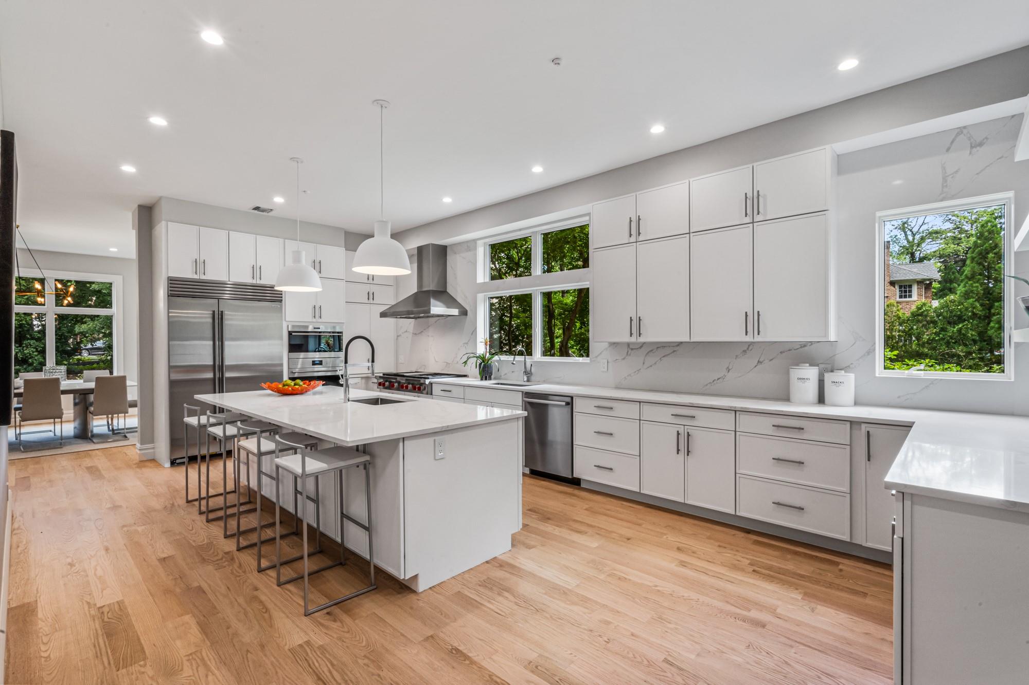 #8 photo, 199E W Shore Road, Great Neck , NY 11024