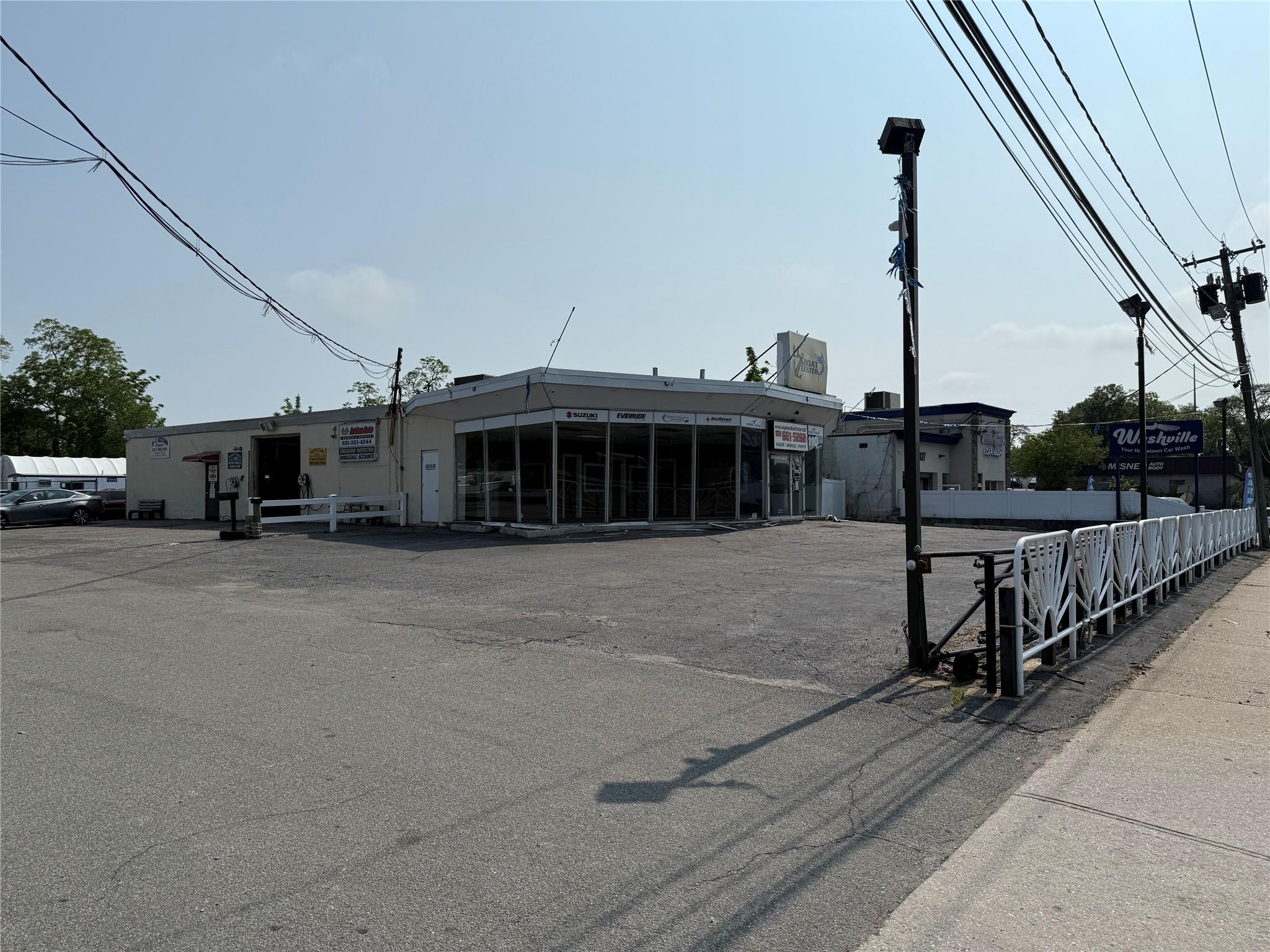 #2 photo, 110 Sunrise Highway, サフォーク郡 West Islip , NY 11795