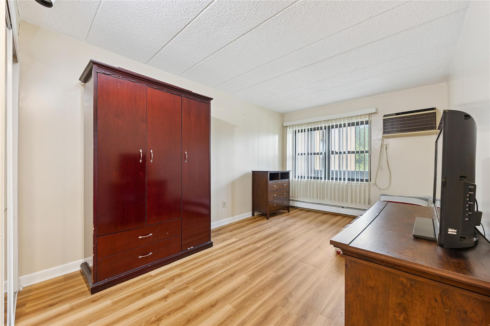 #10 photo, 75-22 Parsons Boulevard, クイーンズ区 Fresh Meadows , NY 11366