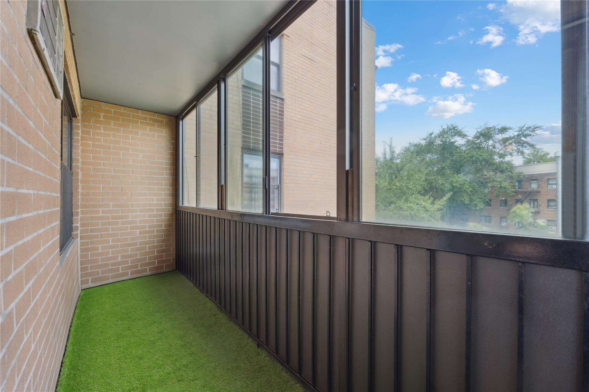 #15 photo, 75-22 Parsons Boulevard, クイーンズ区 Fresh Meadows , NY 11366