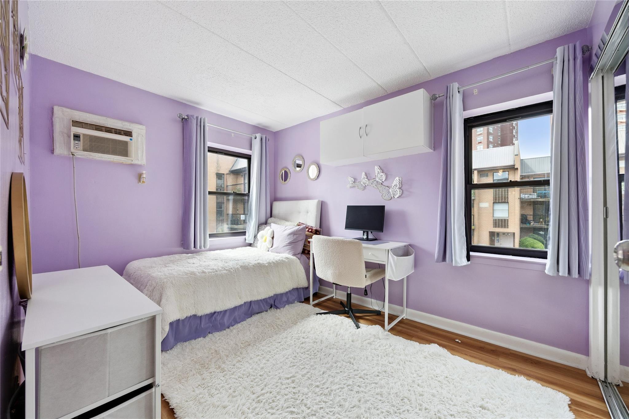 #8 photo, 75-22 Parsons Boulevard, クイーンズ区 Fresh Meadows , NY 11366