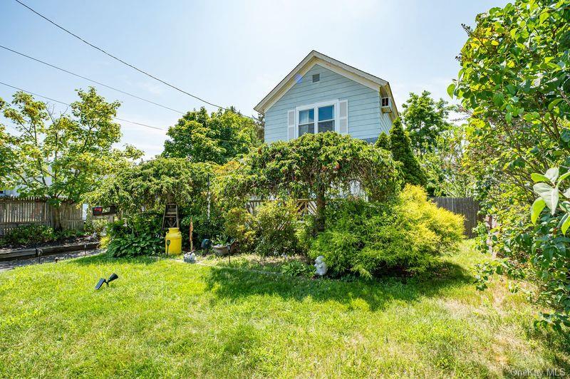 #1 photo, 26 Lakeland Avenue, מחוז סאפוק Patchogue , NY 11772