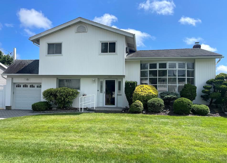 #1 photo, 302 Balchen Street, Massapequa Park , NY 11762